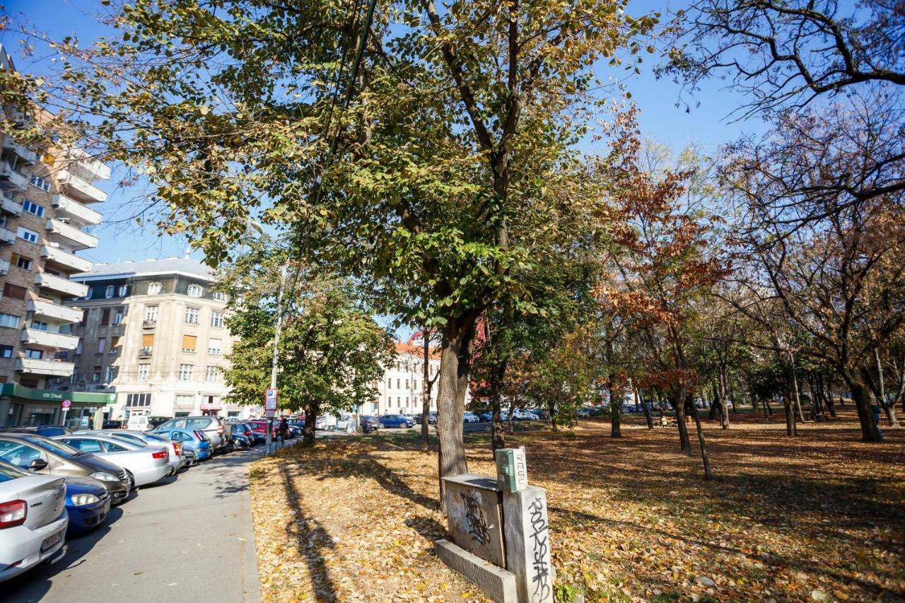 Old Square Apartments 3 Timisoara Luaran gambar